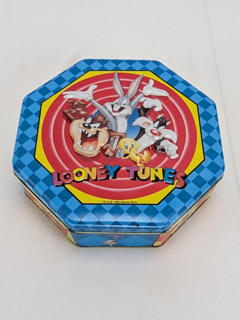 Vintage Looney Tunes Metal Tin 1998 Warner Bros Octagon Raised Design Storage